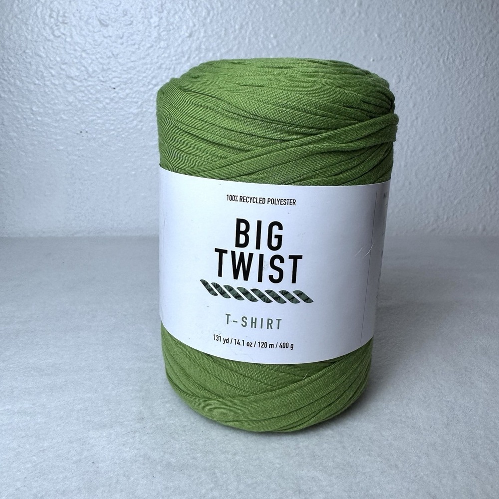 Big Twist T-shirt Yarn Chopped Herbs Green 6 Super Bulky 131 Yards Recycled